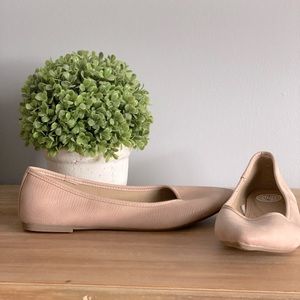 Blush Flats